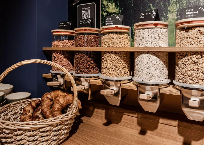 Capsule Hotel - Alpine Garden Zurich Airport